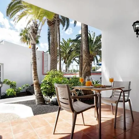 Two Bedrooms With Wifi, Pool, Near The Beach In Puerto Del Carmen * 卡门港